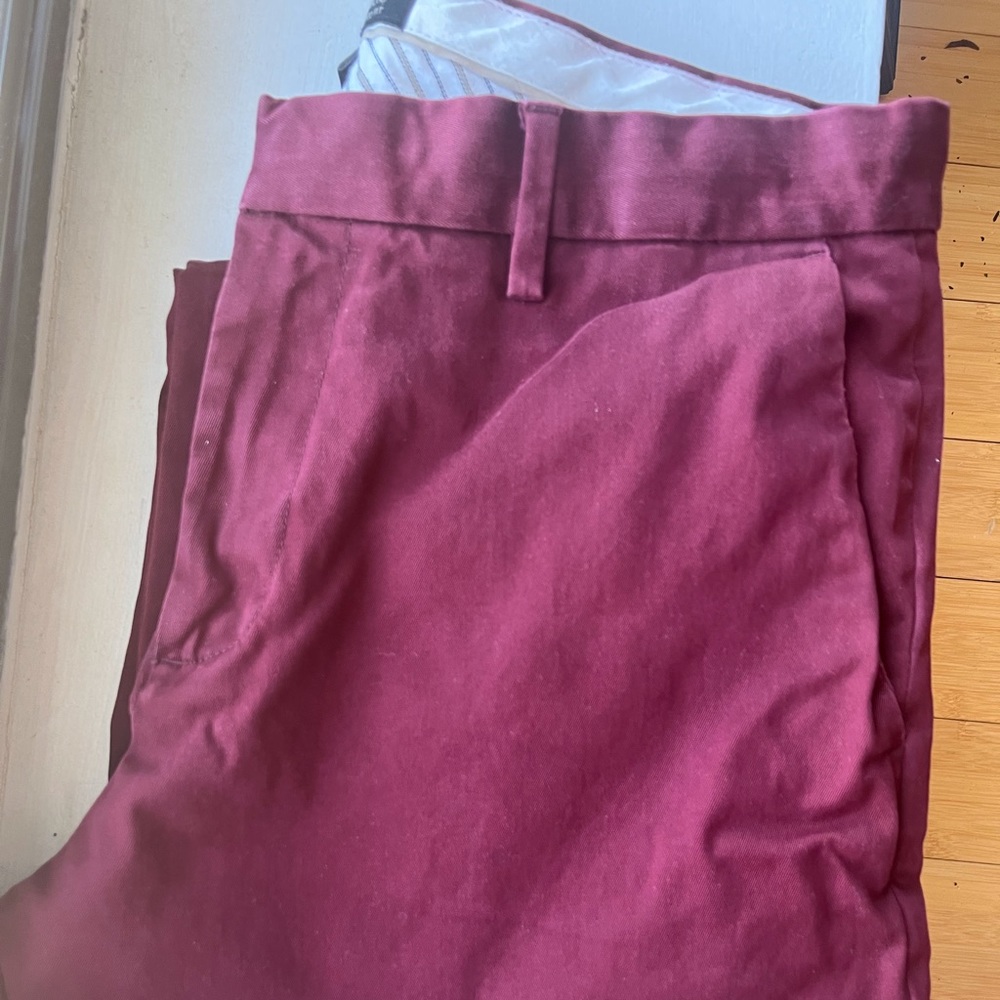 Banana republic maroon pants